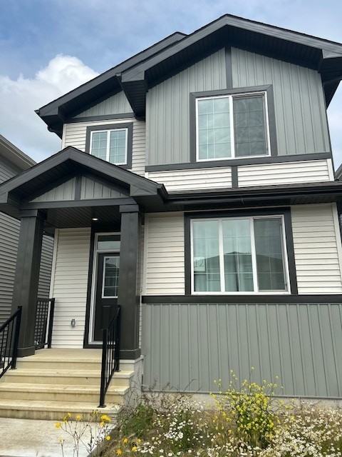 Hunter Place- SPRUCE GROVE - Photo 4 of 29