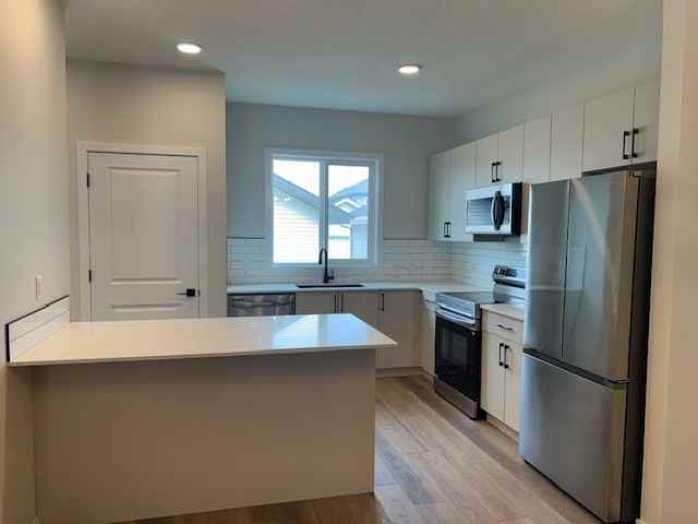 Hunter Place- SPRUCE GROVE - Photo 7 of 29