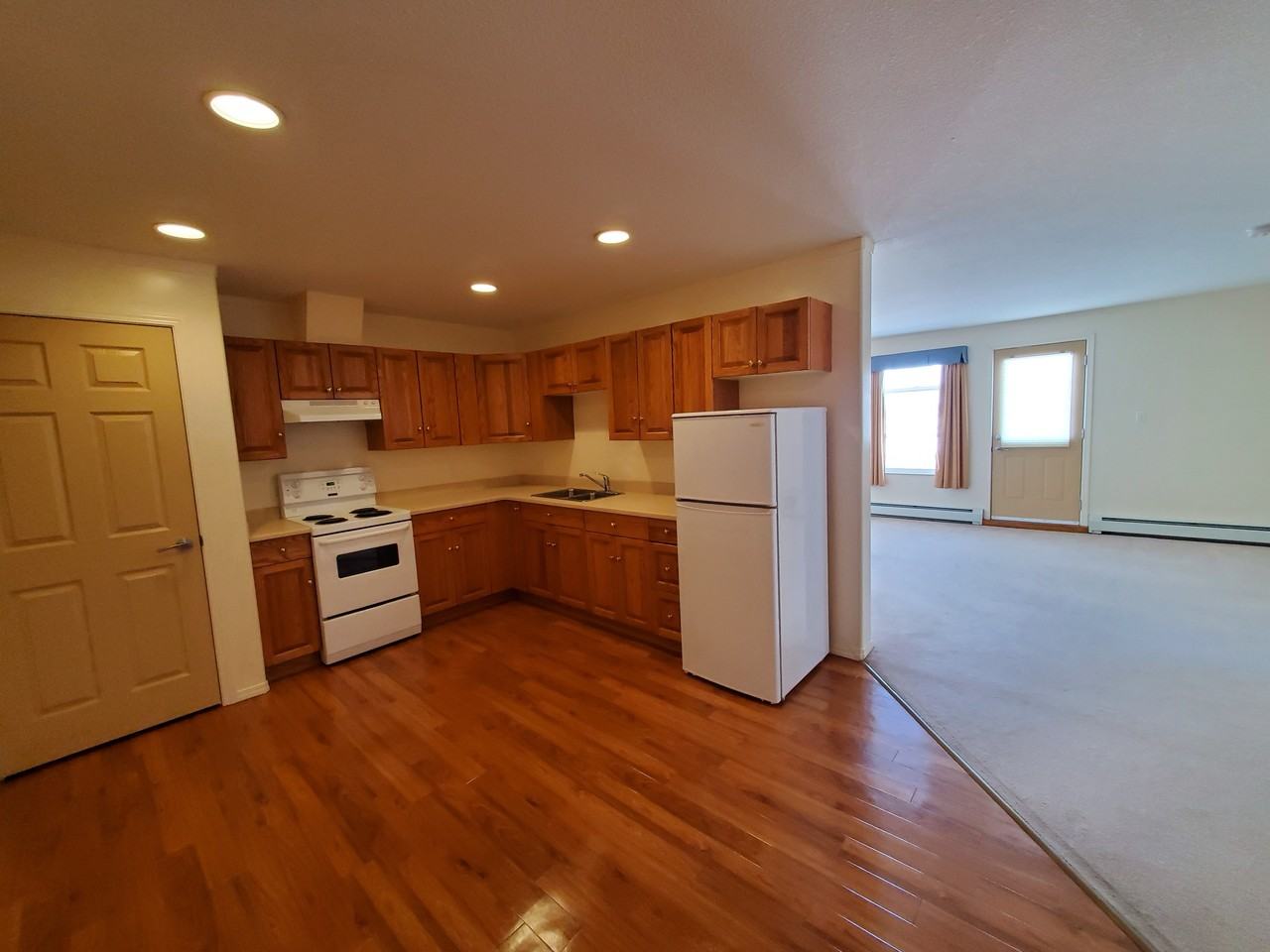 New Imperial Suites - Photo 3 of 22