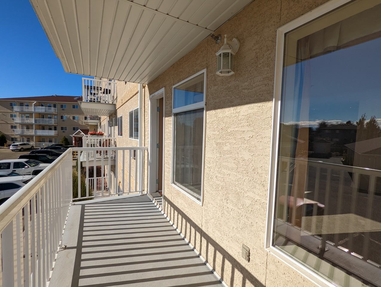 New Imperial Suites - Photo 4 of 24