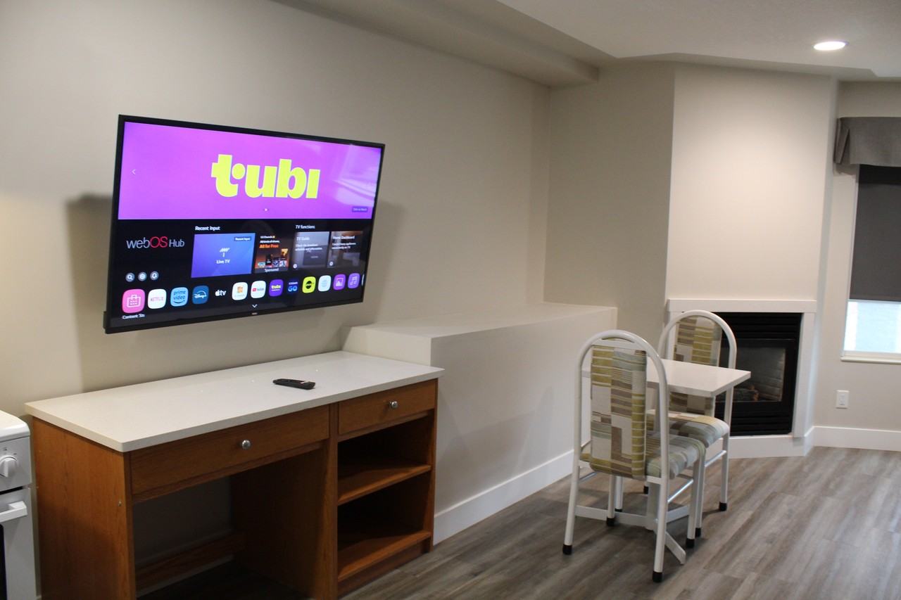 Western Long Stay, Whitecourt - Photo 6 of 21