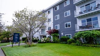 Pier 45 Apartments - Photo 1 of 1