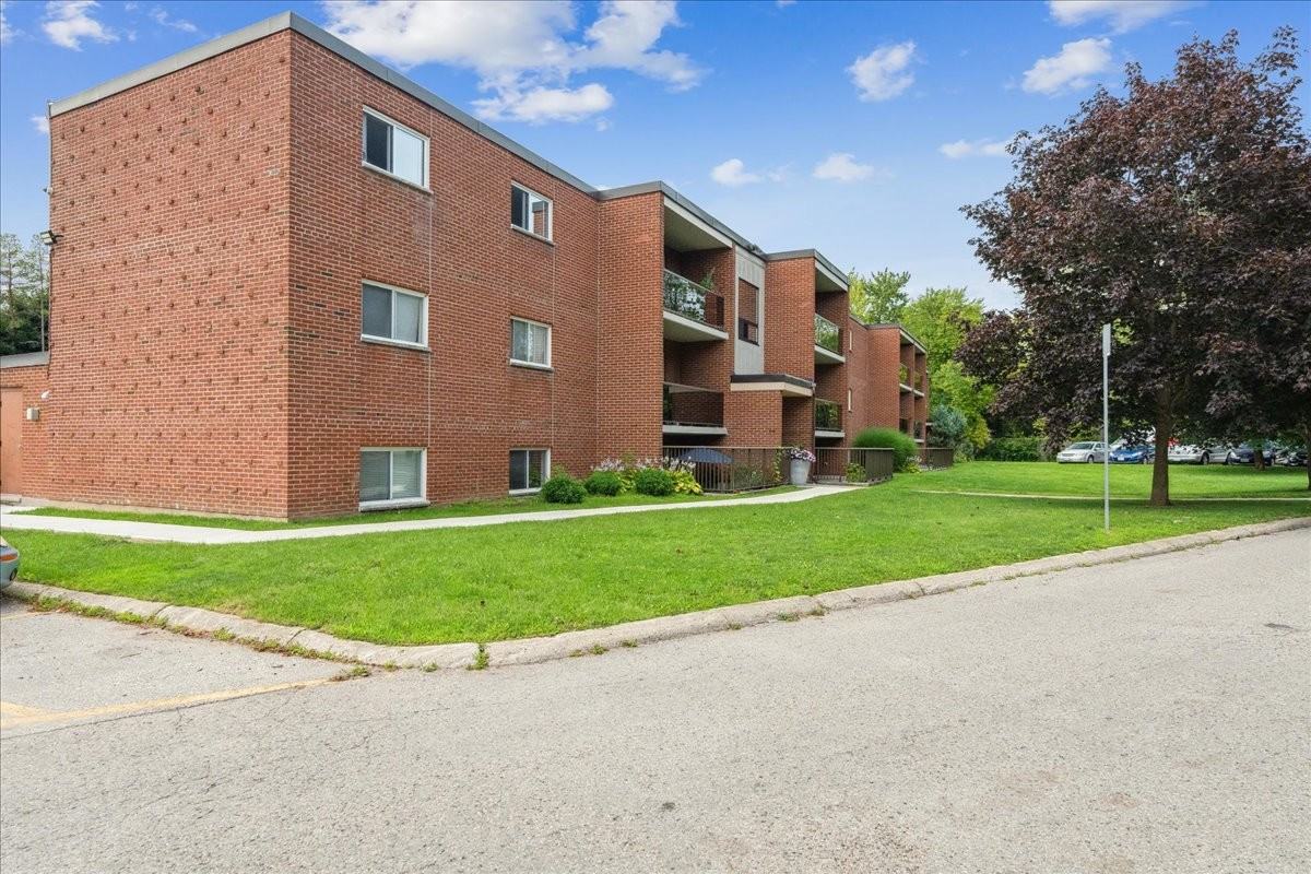 Blackacres Blvd Apartments - Photo 5 of 12