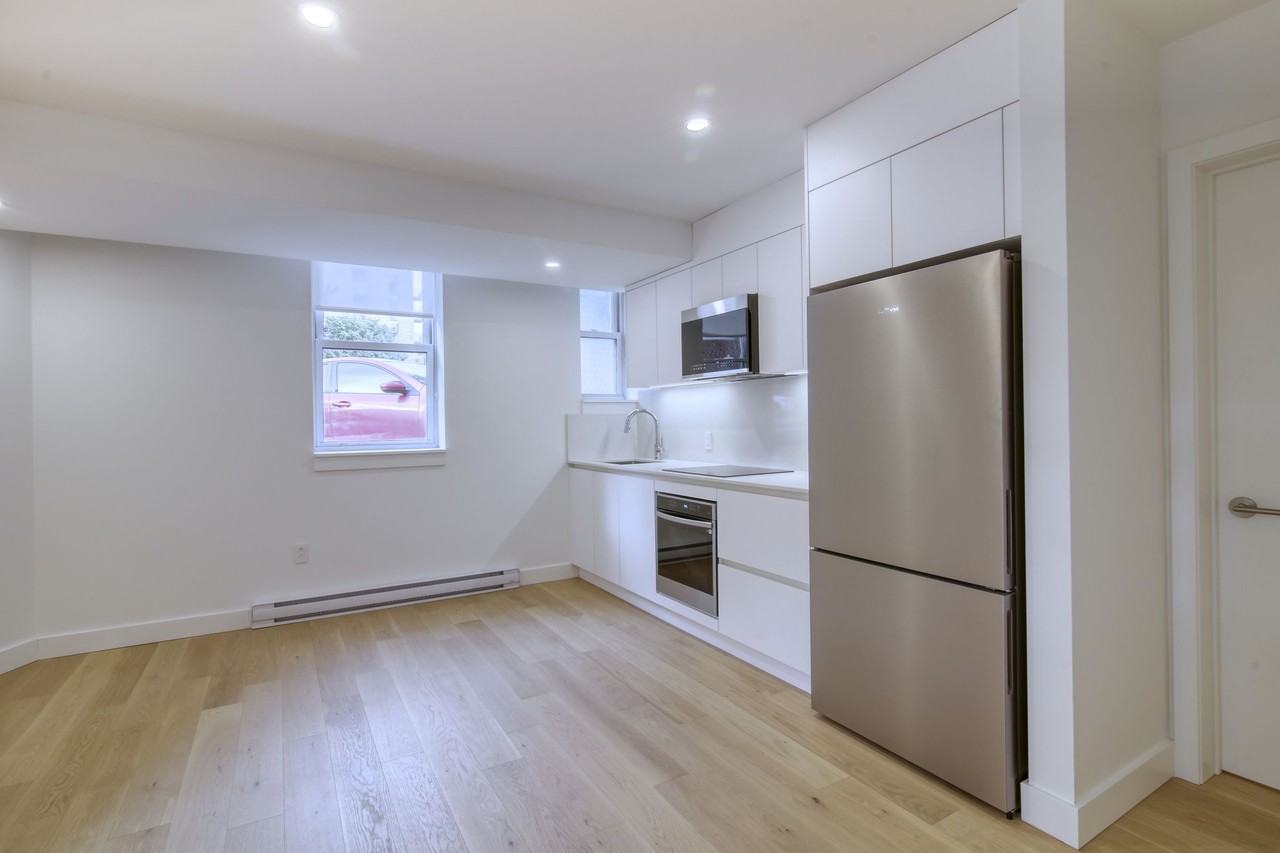 10 Rosemount Avenue - Photo 2 of 50