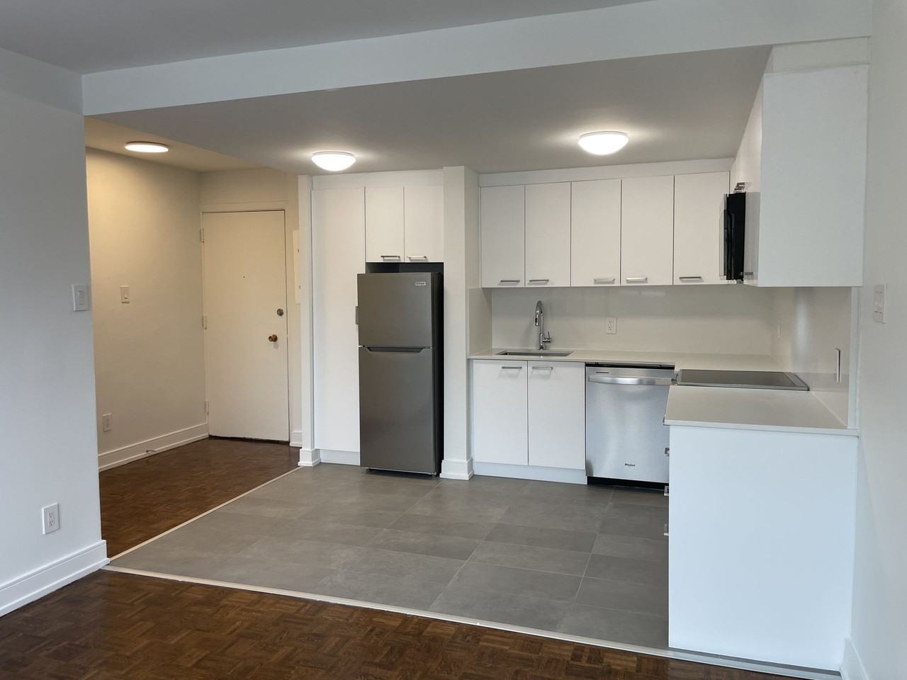 55-56 Eccleston Drive - Photo 5 of 12