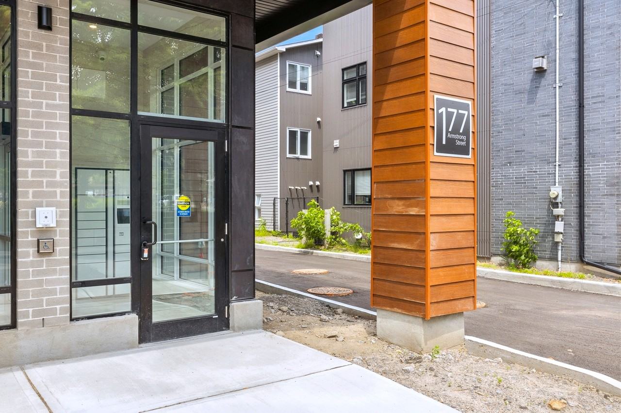 177 Armstrong - Photo 2 of 50