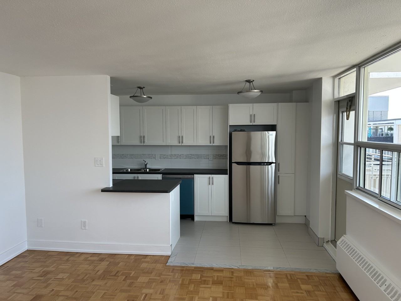 55 Oakmount Rd - Photo 4 of 40