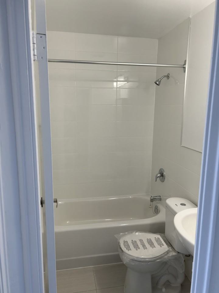 55 Oakmount Rd - Photo 7 of 11