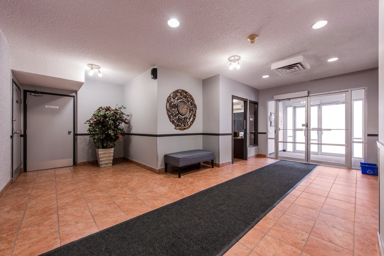 Empire Park - Photo 6 of 16