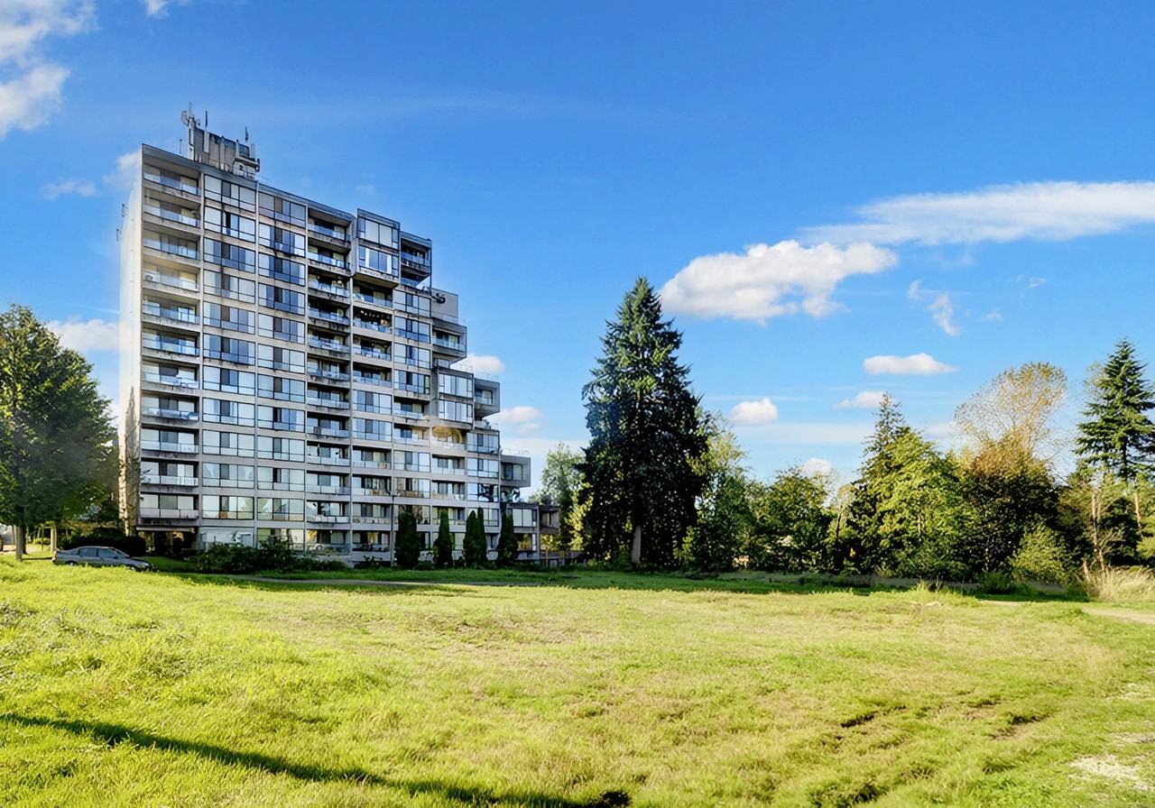 Mainstreet Maple Ridge Apartments - Photo 2 of 21