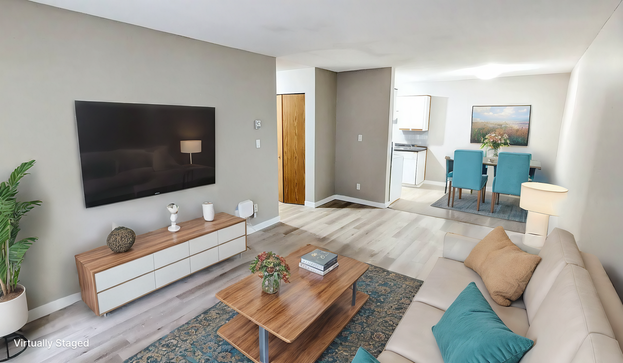 Hill-Tout Arms - Photo 4 of 10