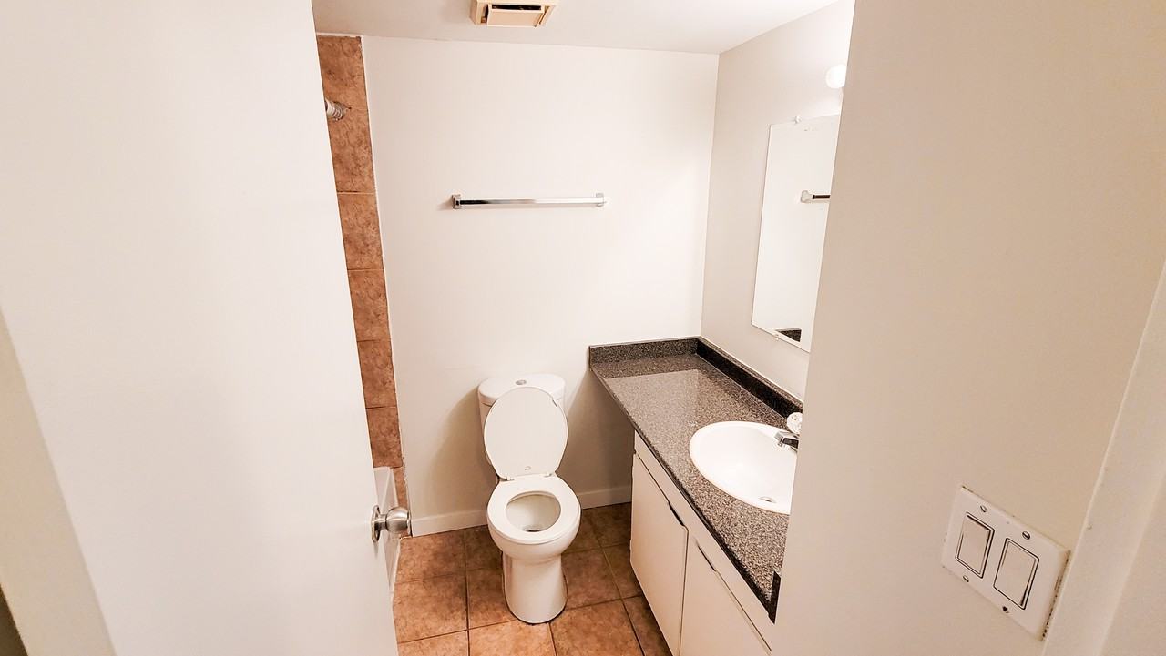 Pinetree Apartments - Photo 6 of 23