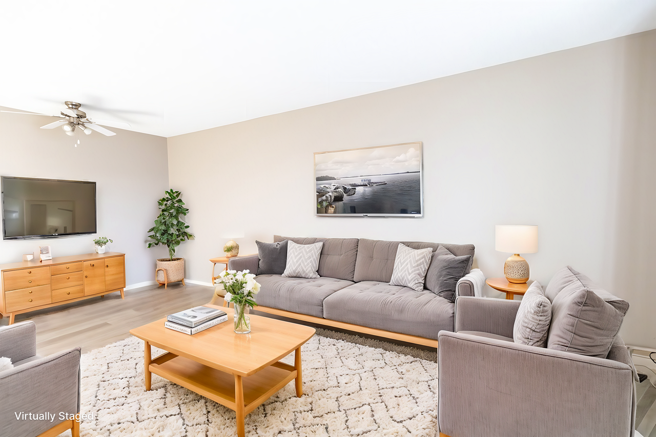 Glenbow Manor - Photo 5 of 16