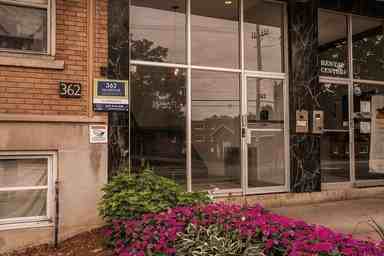 362 McArthur, 388 - Photo 7 of 8