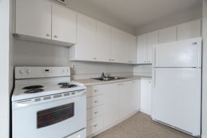 featured image of 310 Niska Rd