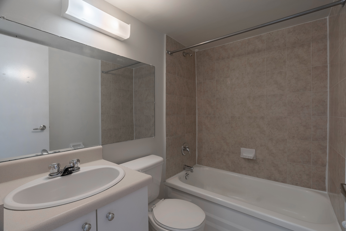 310 Niska Road - Photo 7 of 18