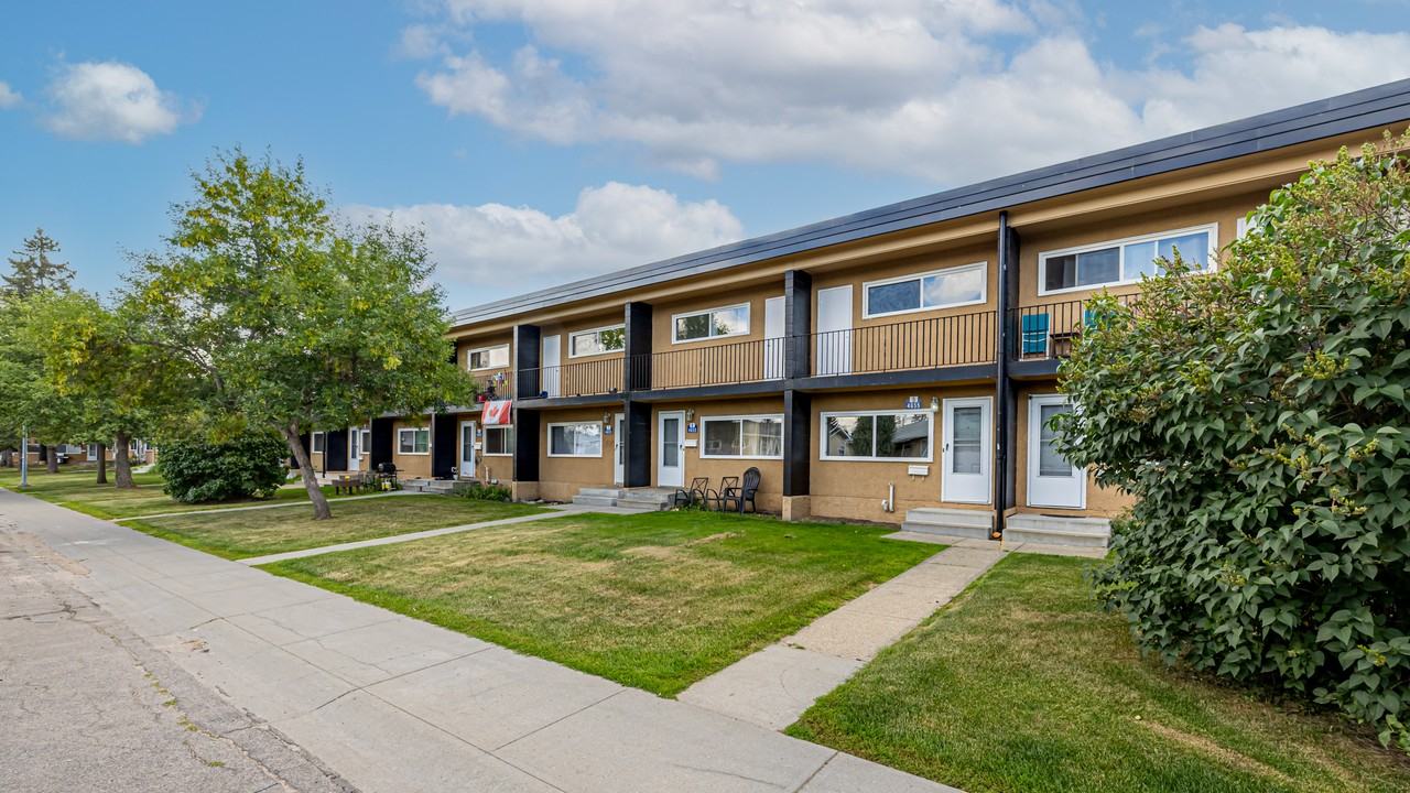 Rivervalley Townhomes - Photo 3 of 31