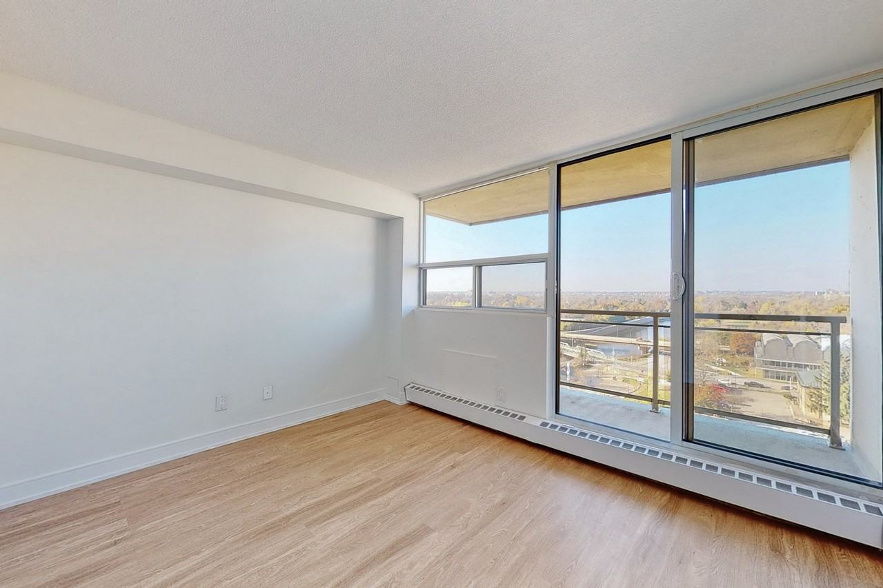 21 King Street - Photo 7 of 18