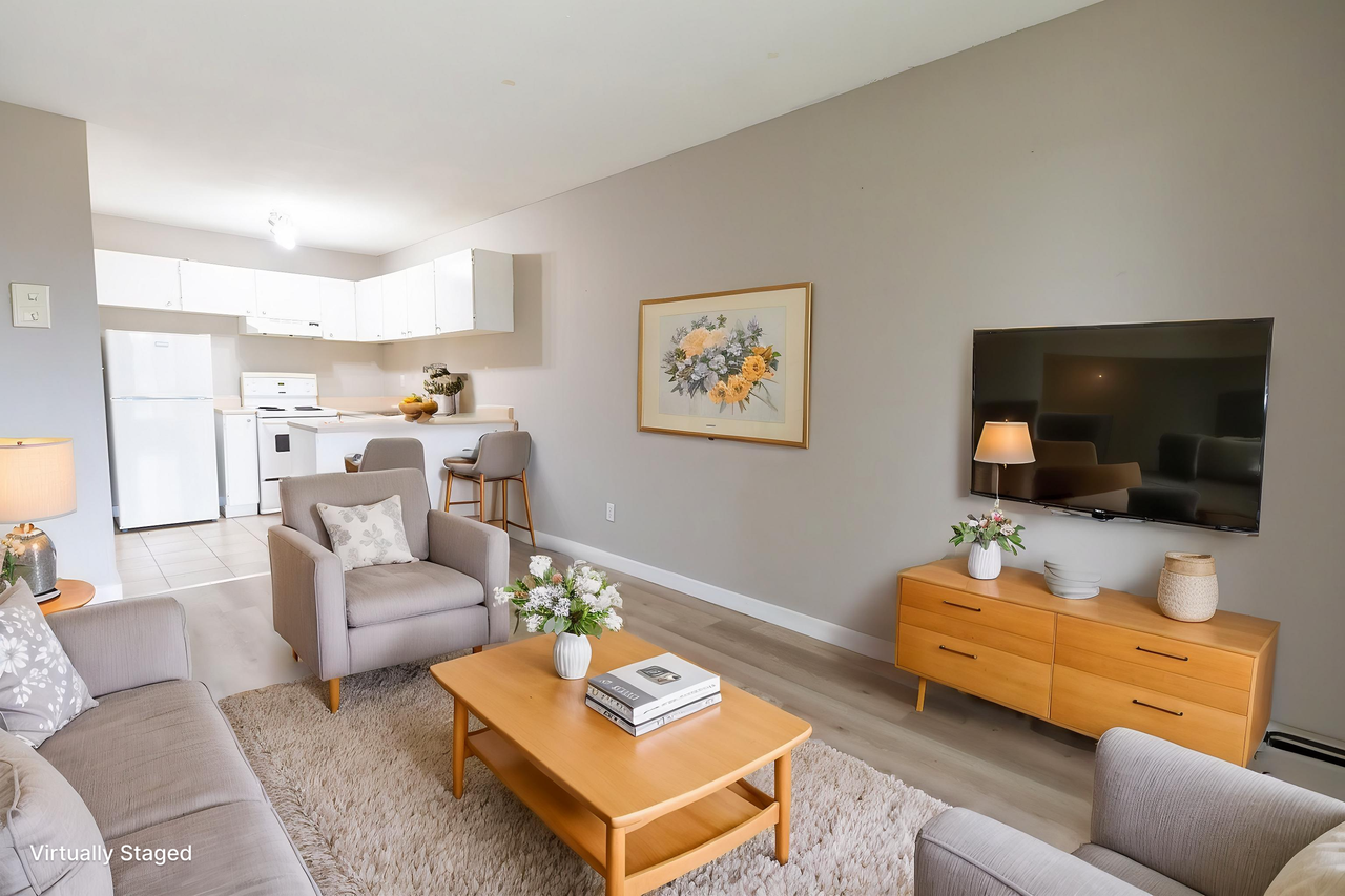 Anna Court Apartments - Photo 2 of 12