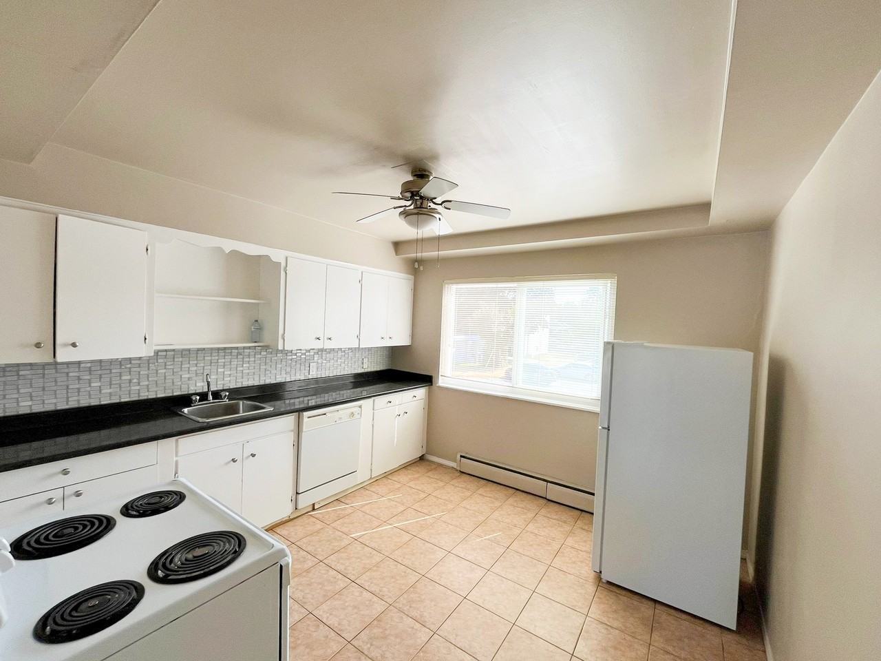 Hillside Place - Photo 5 of 16