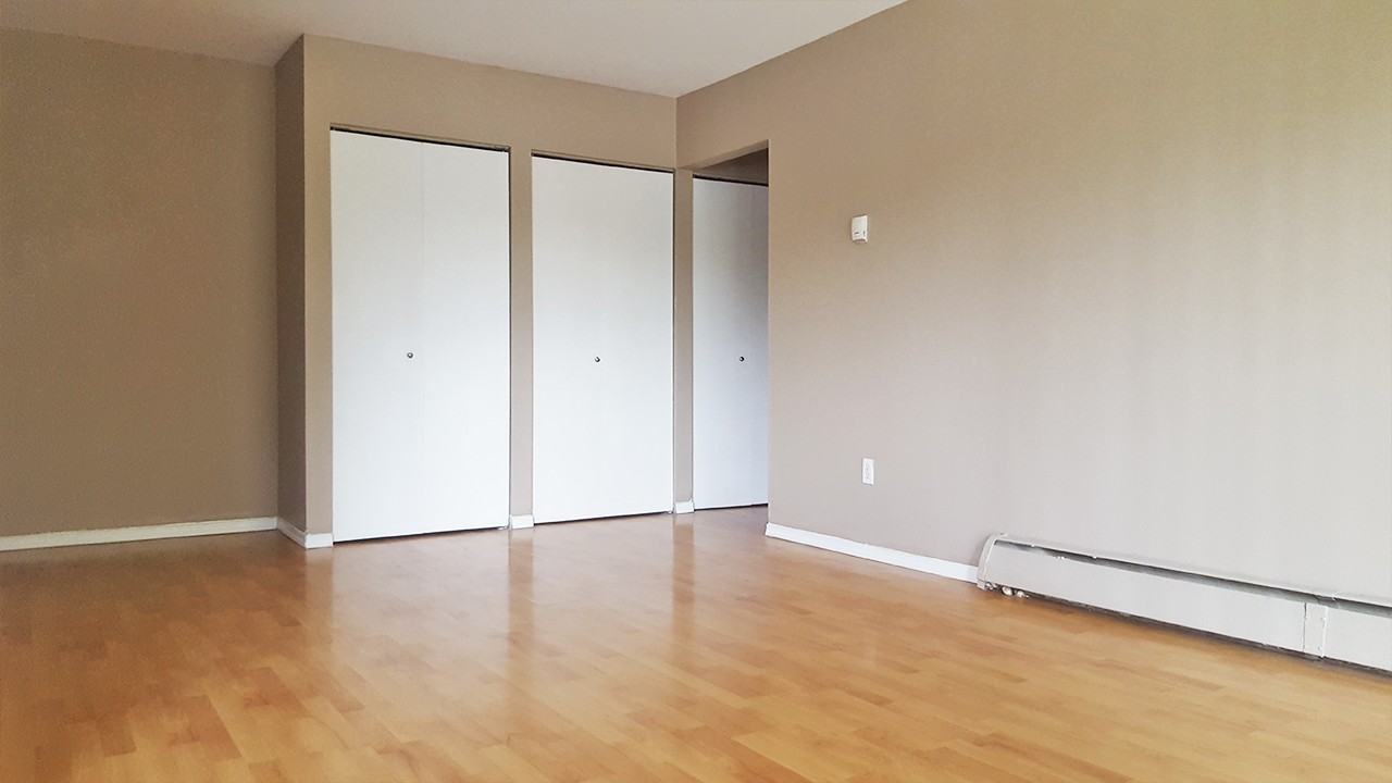 Regent Place Apartments - Photo 4 of 8