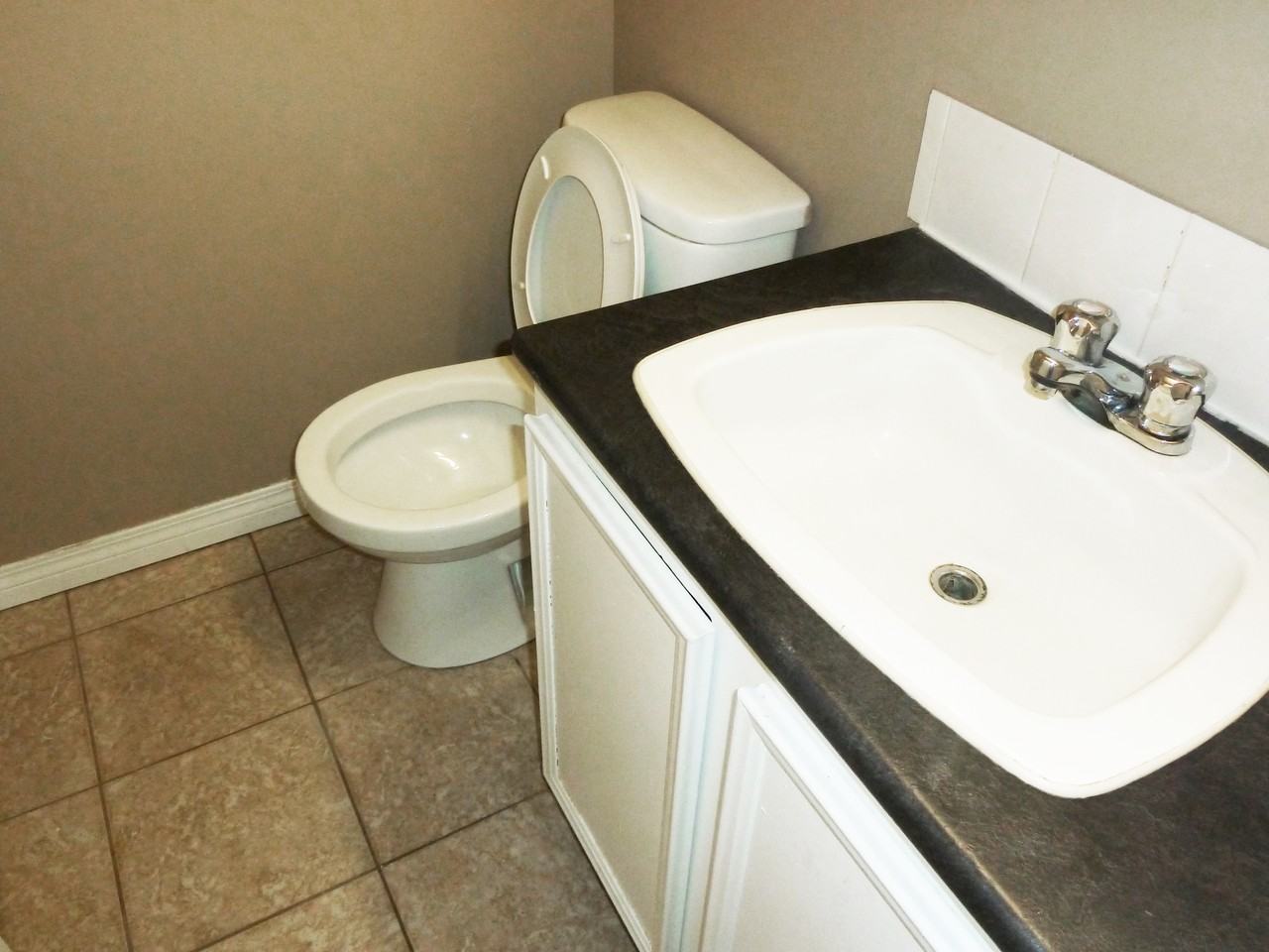 Bannerman Apartments - Photo 6 of 14