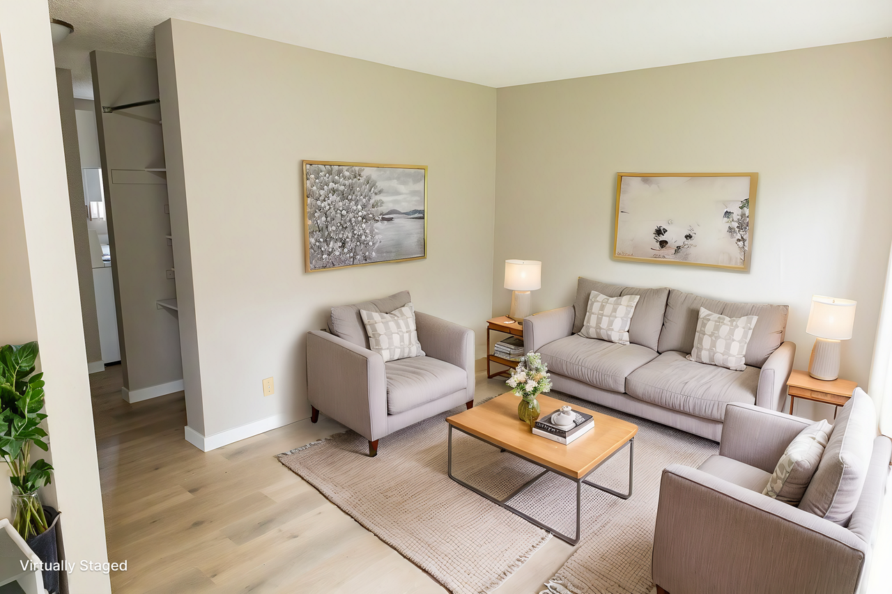 Highland Park Townhomes - Photo 4 of 14