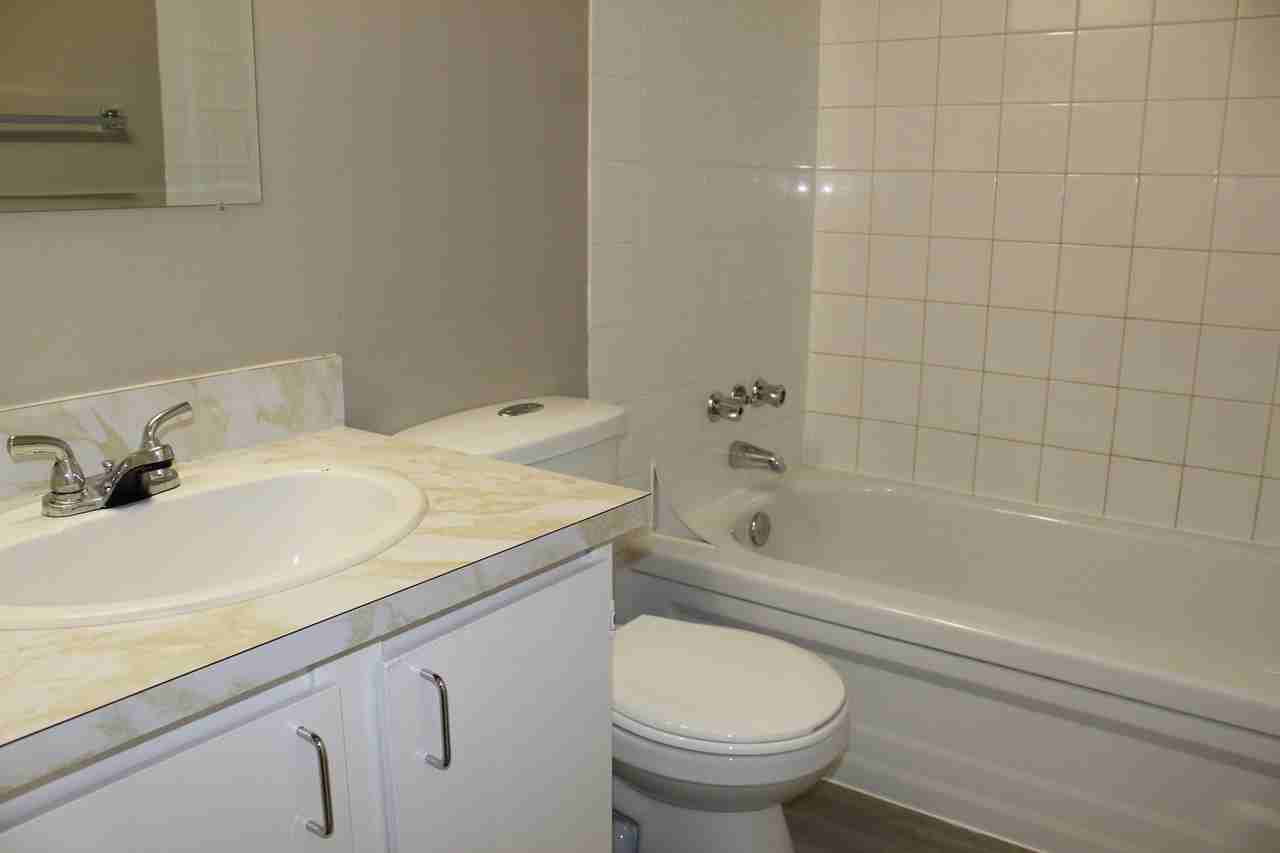 Pilling Place - Photo 6 of 20