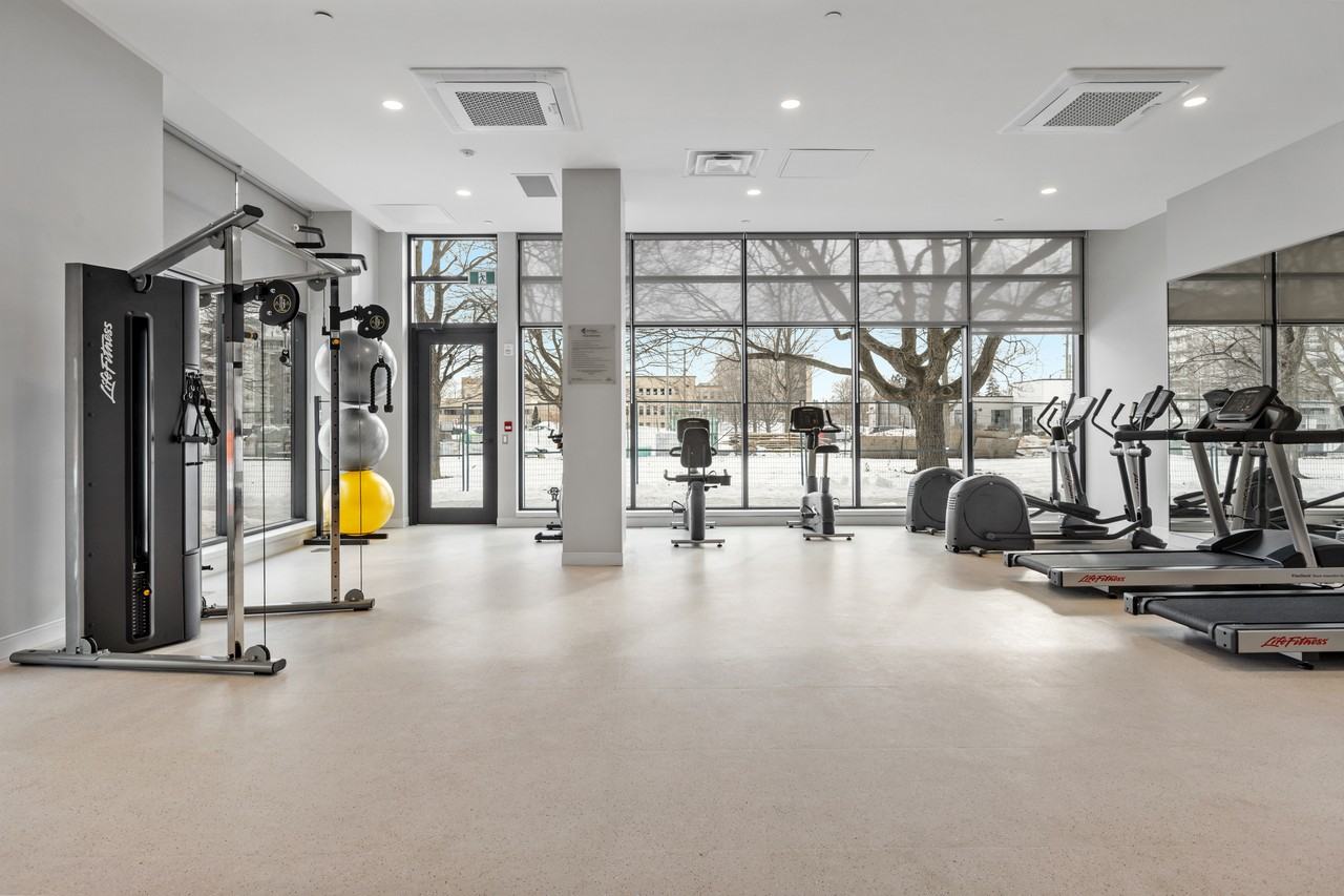 Milieu & Ballantyne Apartments - Photo 6 of 23