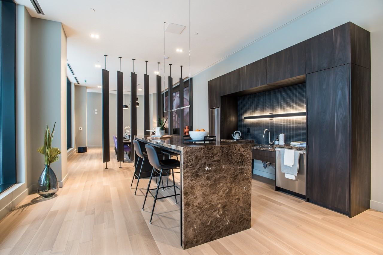 133 BRONTE ROAD - Photo 7 of 50