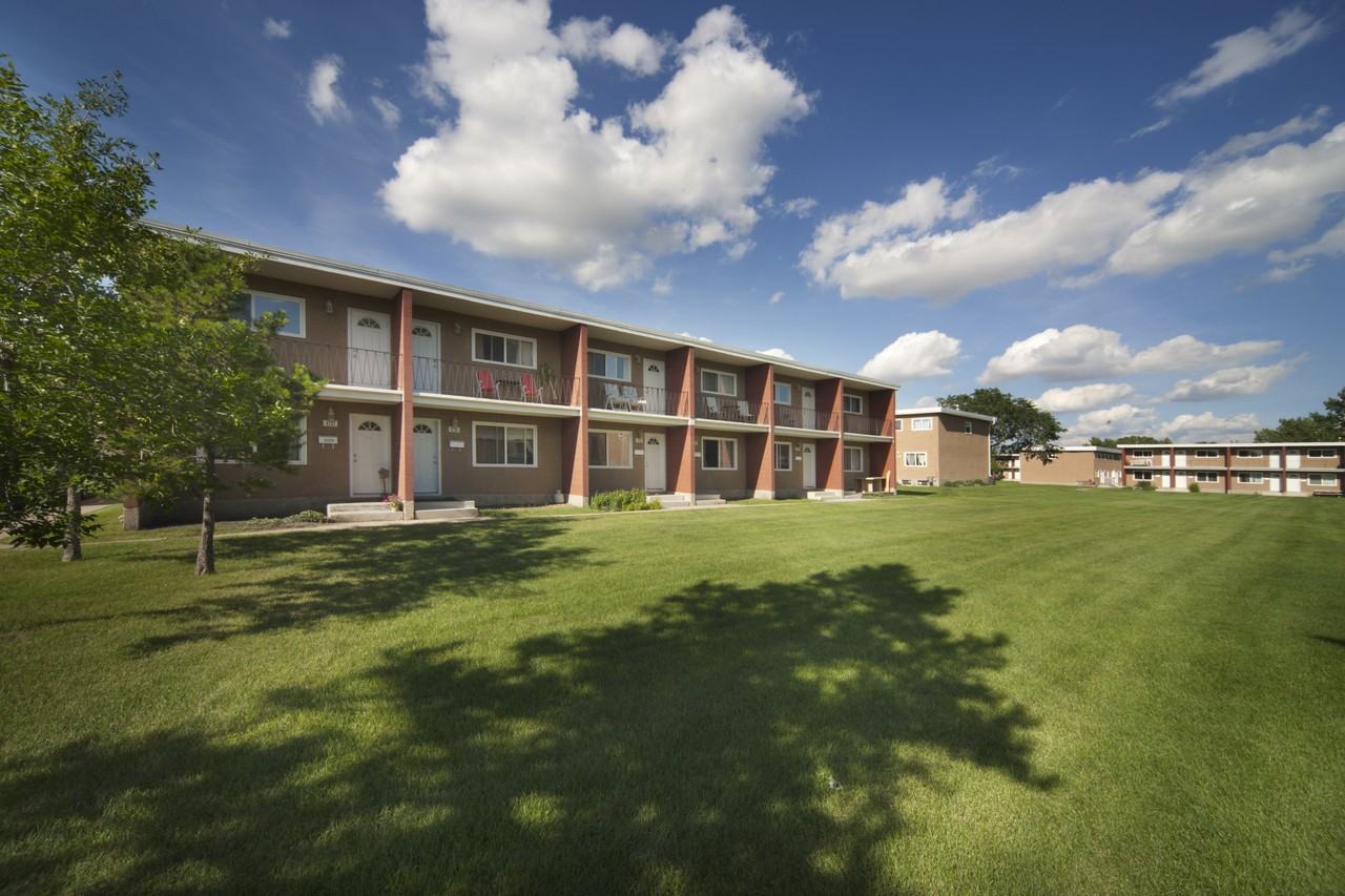 Pleasantview Townhomes - Photo 3 of 37