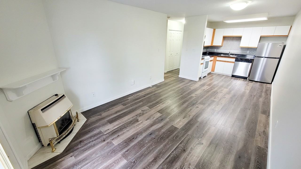 Hanna Estates - Photo 2 of 9