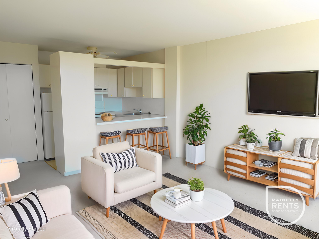 Bayview Apartments - Photo 2 of 5