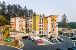 featured image of 301 Nursery Hill Dr