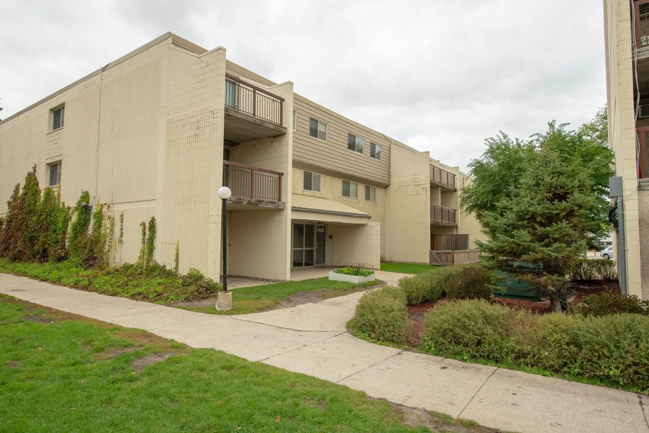 Northwood Oaks - Photo 4 of 10