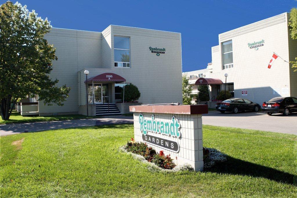 Rembrandt Gardens - Photo 6 of 6