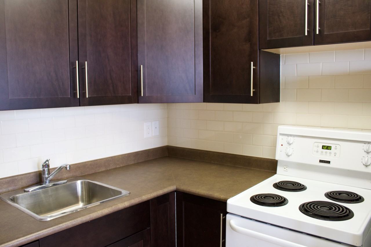 River Crescent Gardens - Photo 6 of 10