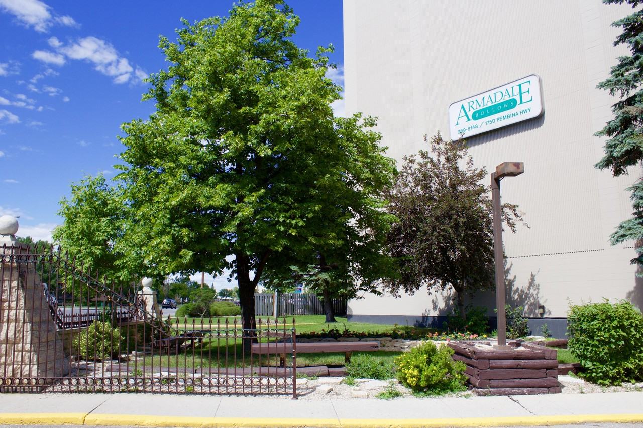 Armadale Hollows - Photo 4 of 9