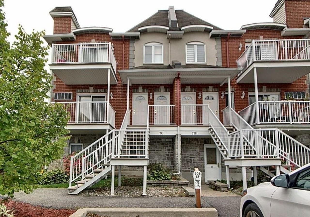 Gatineau Rentals Central Sector ( Hull / Mont - Photo 2 of 11