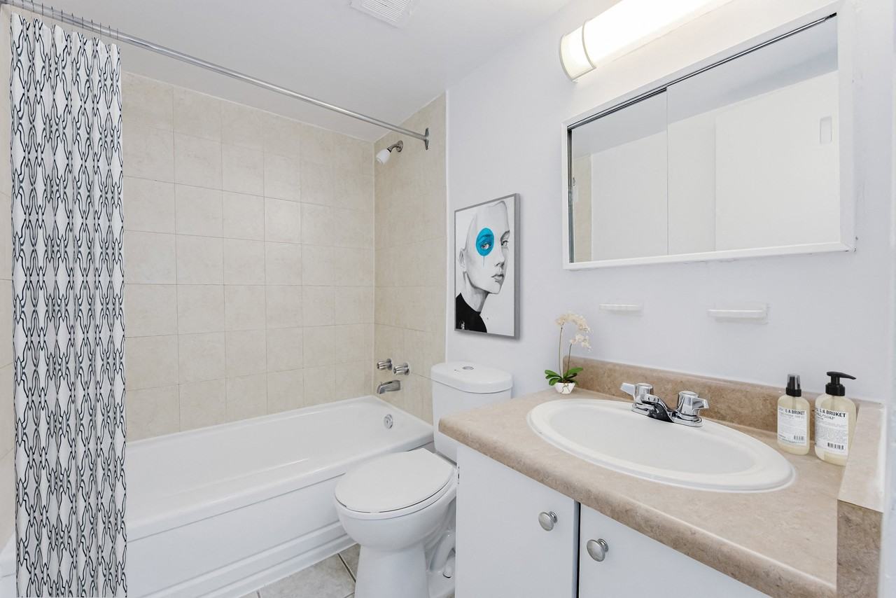 2775 Jane Street - Photo 5 of 9