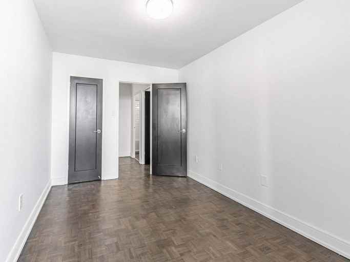 7 Jackes Avenue - Photo 5 of 10