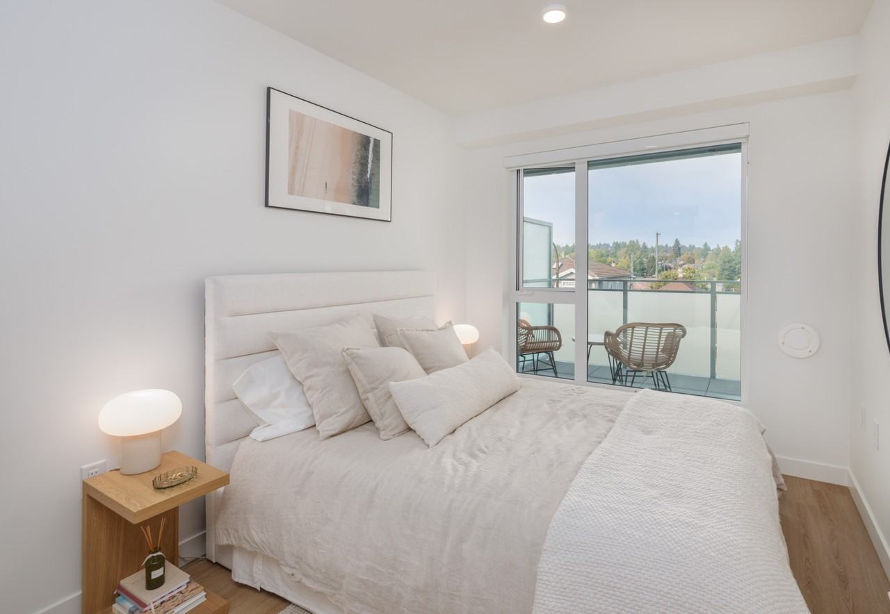 Arlo - Photo 3 of 50