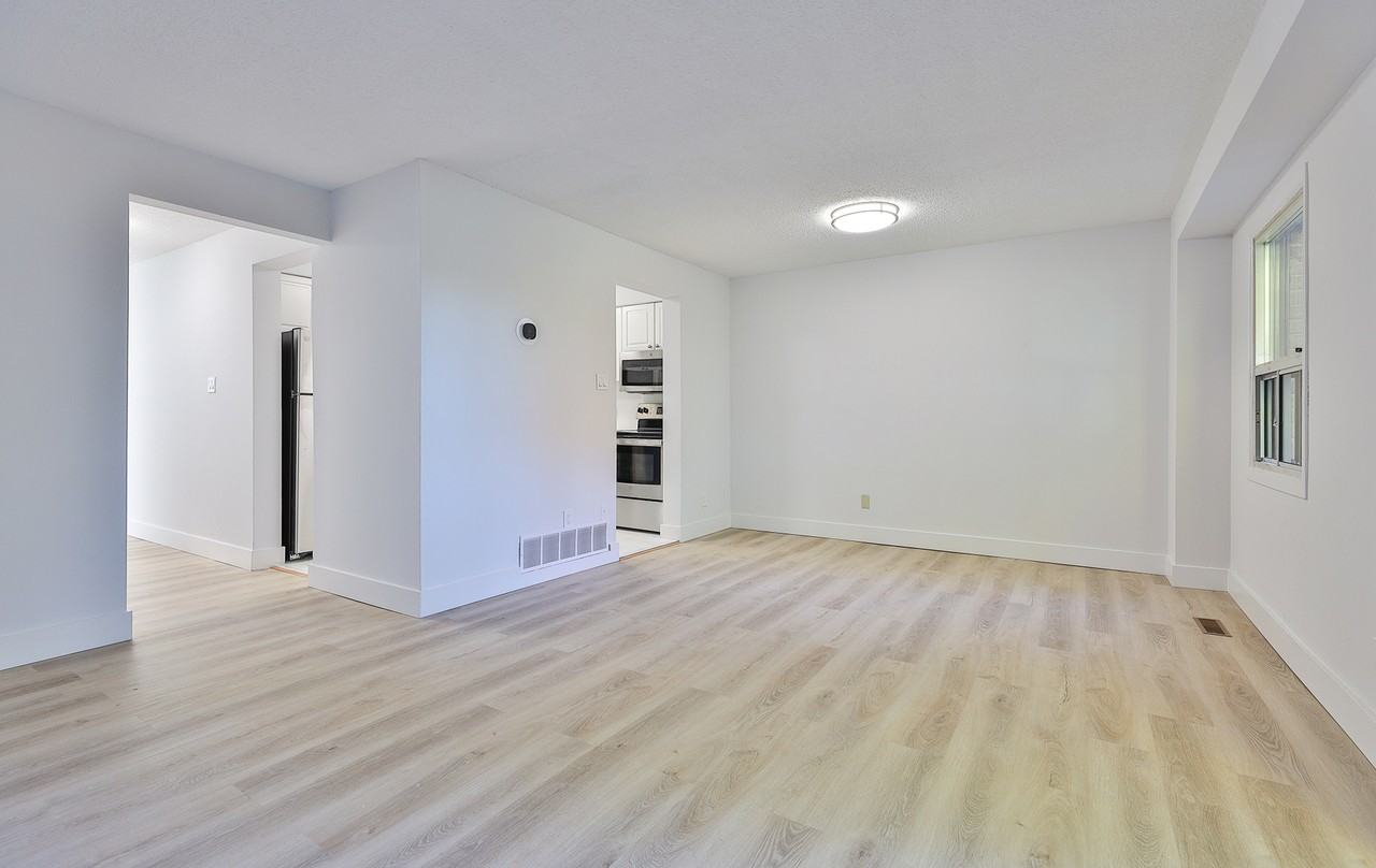 Scarborough Village - Photo 4 of 50