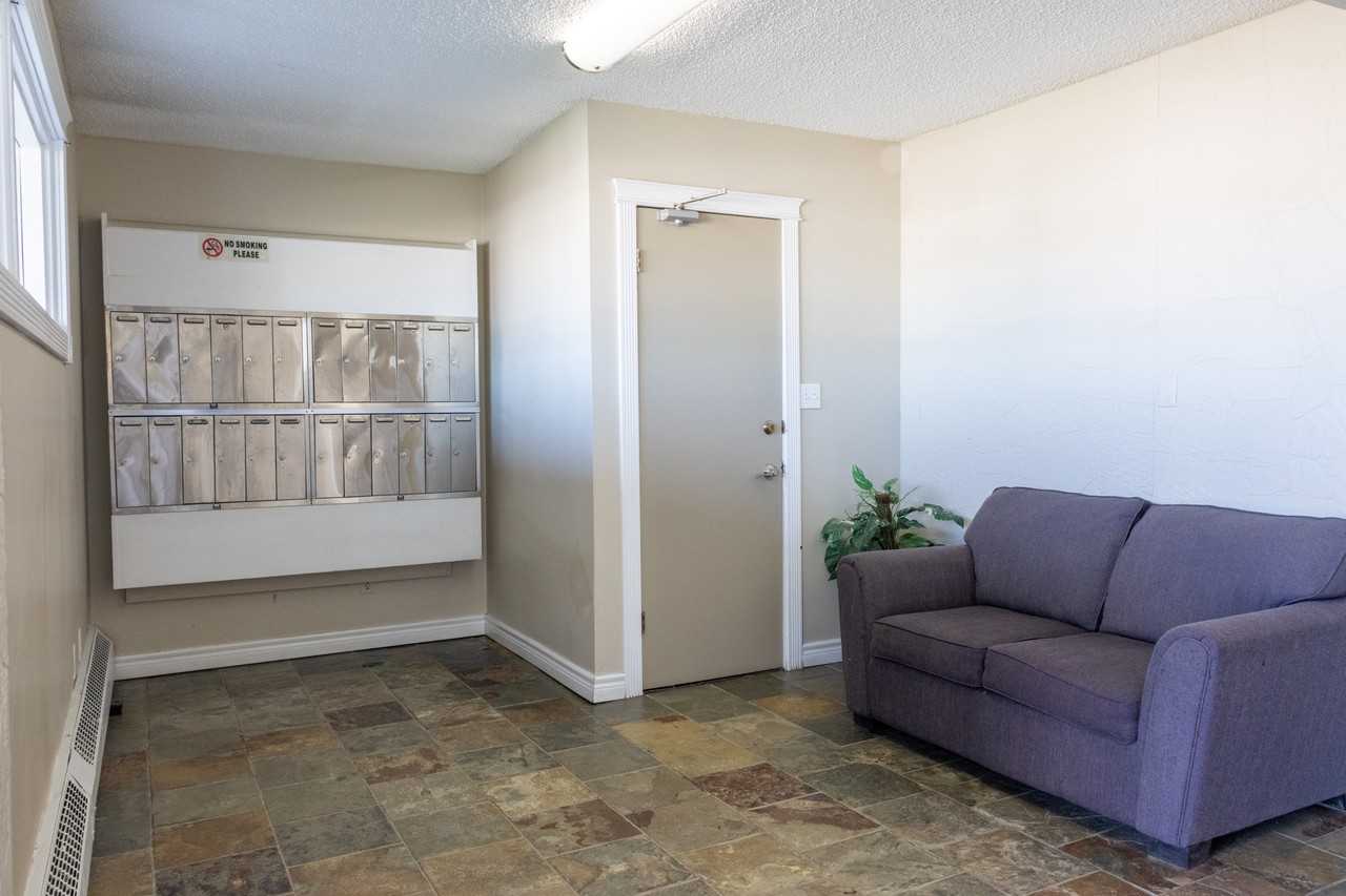 Maple Leaf Court - Photo 3 of 21