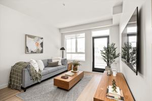 featured image of 1131 Lawrence Ave