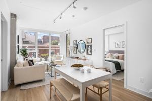 featured image of 1415 Av Papineau