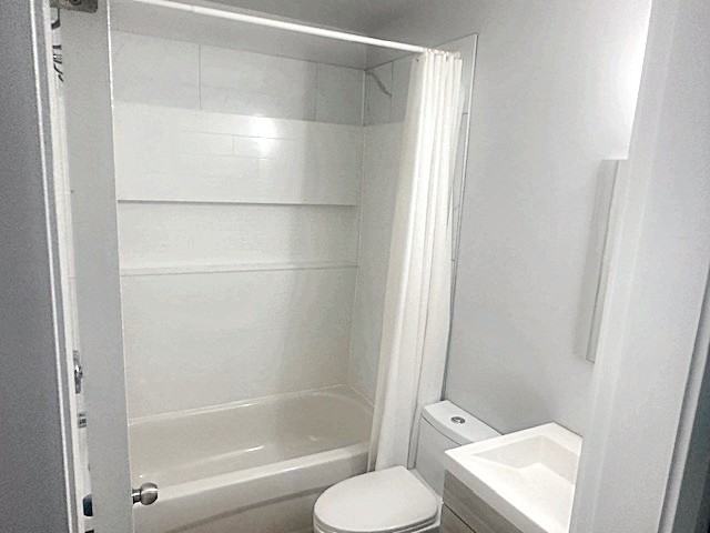 Apollo Apartments - Photo 3 of 7