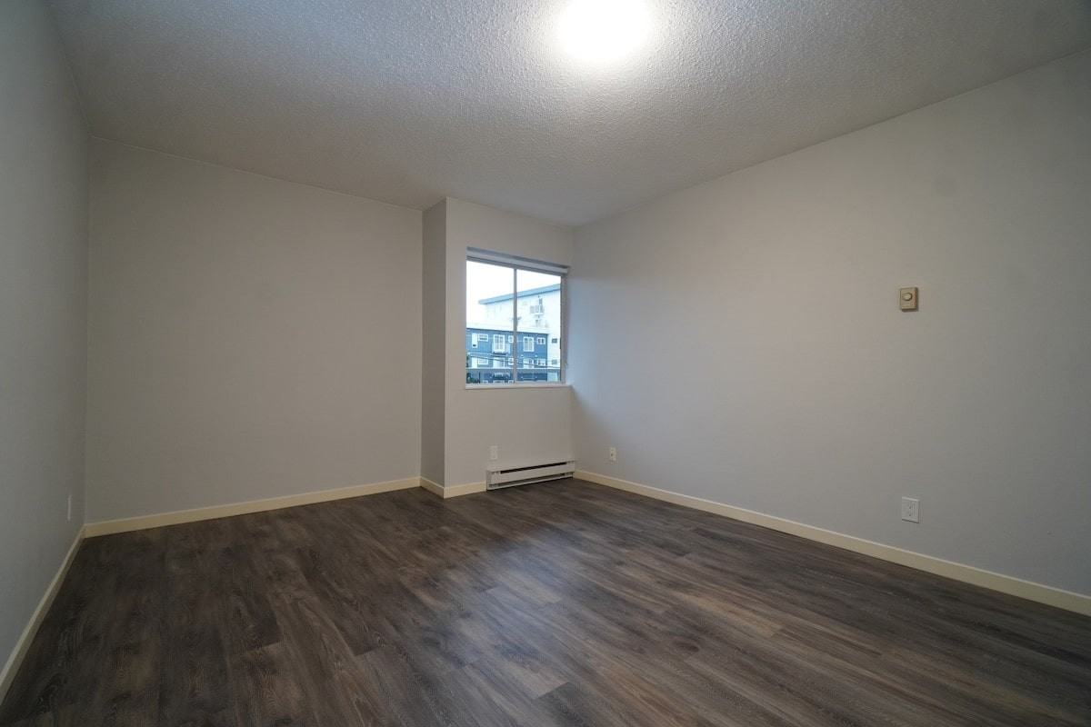 Sentinel Apartments - Photo 6 of 12