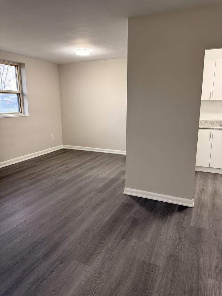 Wilson Apartments 921 - Photo 7 of 23