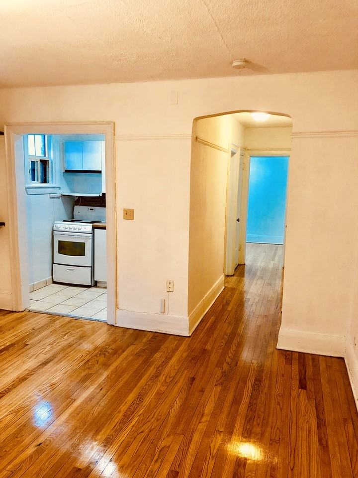 140 Wellesley Street East - Photo 7 of 13